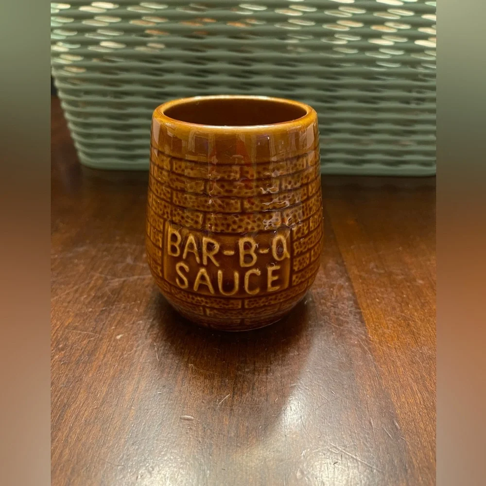 Assorted Vintage Ceramic Items